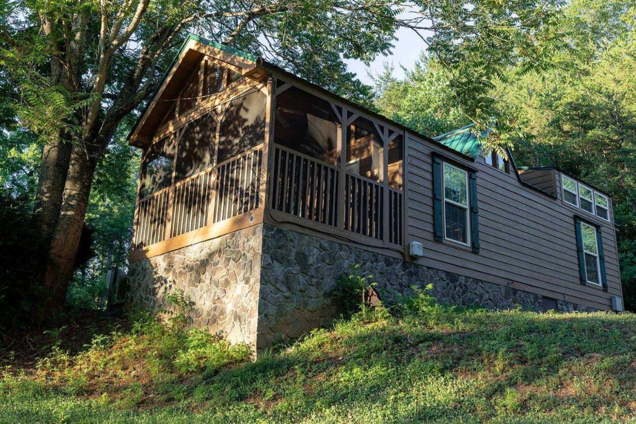 Halesford Harbour Resort Moneta Exterior foto