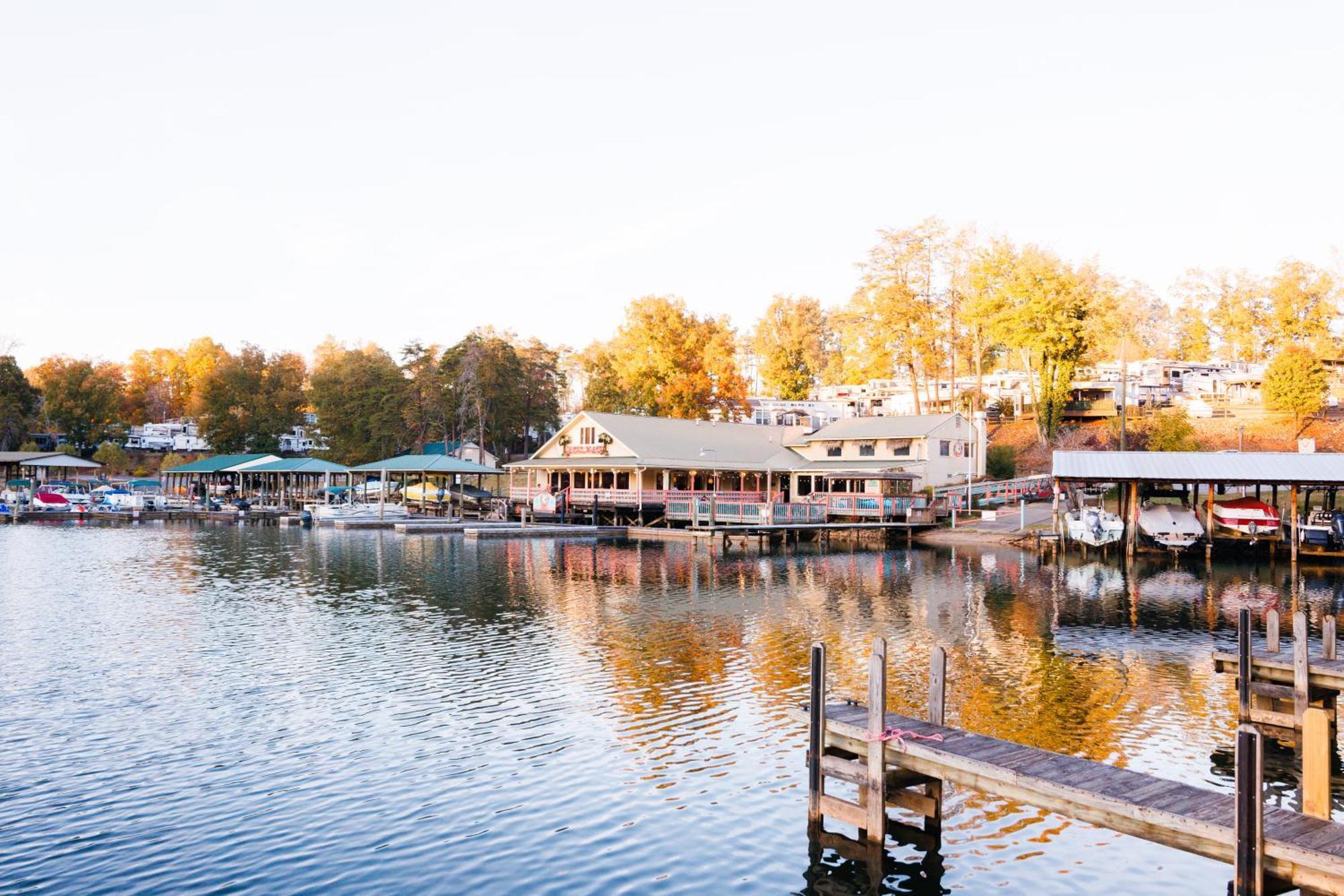 Halesford Harbour Resort Moneta Exterior foto